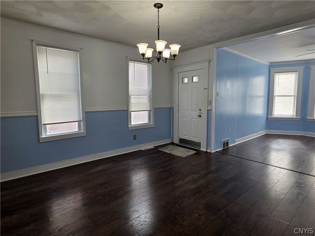 733 Eagle Street, Utica, NY 13501