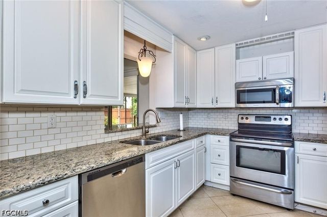 1495 Cranville SQ, Fort Myers, FL 33919