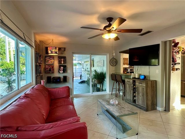 1495 Cranville SQ, Fort Myers, FL 33919