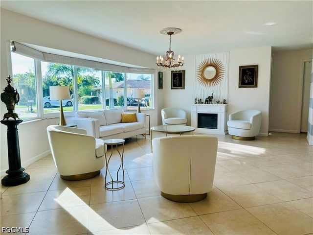 1495 Cranville SQ, Fort Myers, FL 33919