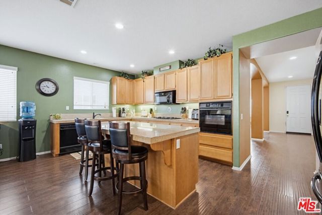 11962 Silver Loop, Jurupa Valley, CA 91752