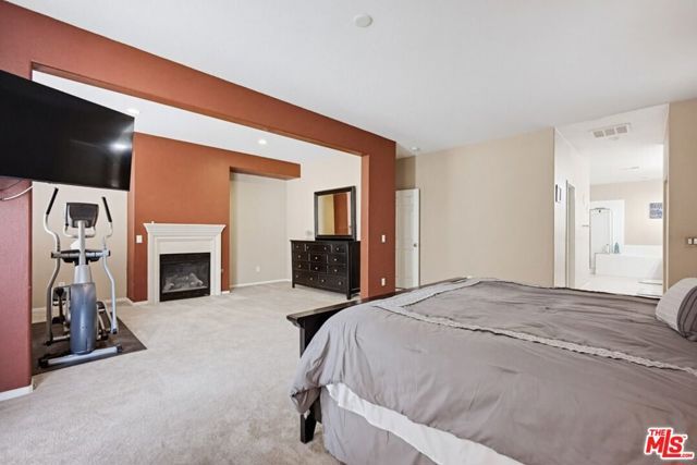 11962 Silver Loop, Jurupa Valley, CA 91752