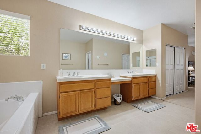 11962 Silver Loop, Jurupa Valley, CA 91752