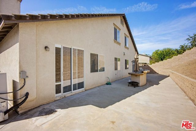 11962 Silver Loop, Jurupa Valley, CA 91752