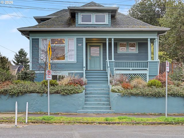 4074 Ne 7TH Ave A&B, Portland, OR 97212