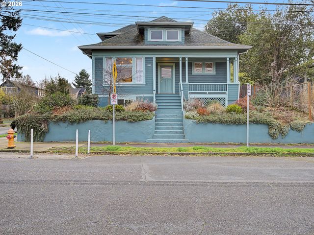 4074 Ne 7TH Ave A&B, Portland, OR 97212