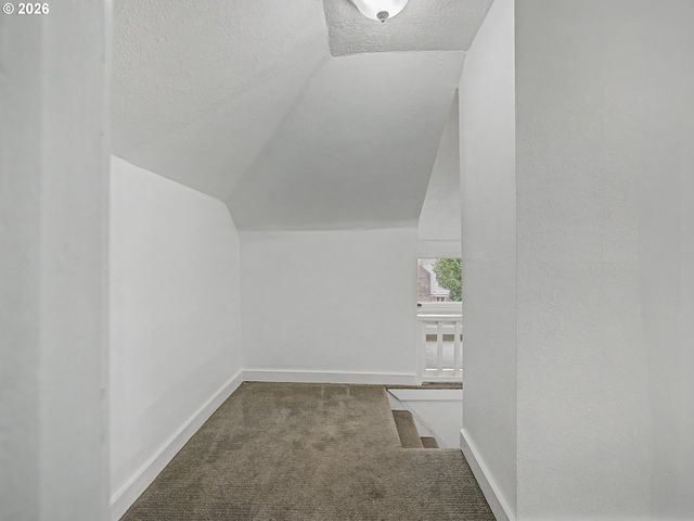 4074 Ne 7TH Ave A&B, Portland, OR 97212