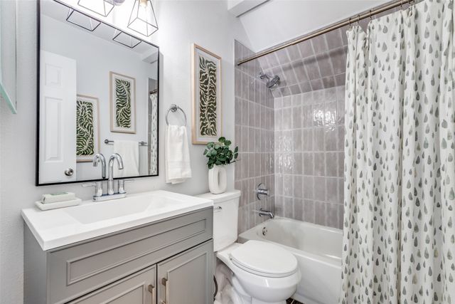 4100 Malone Avenue, The Colony, TX 75056