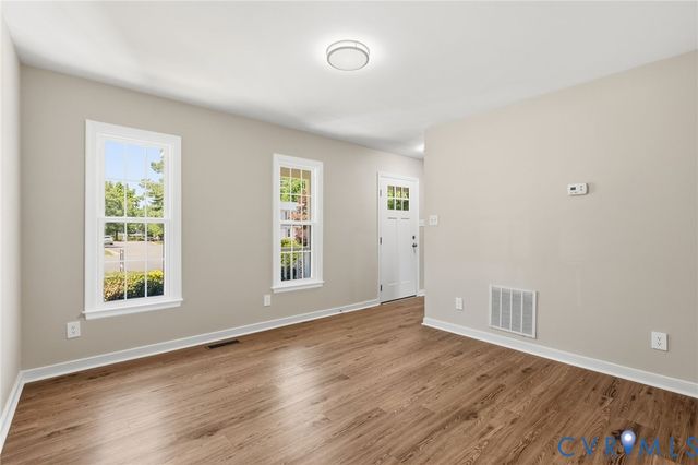 8119 Nashua Dr, Midlothian, VA 23112