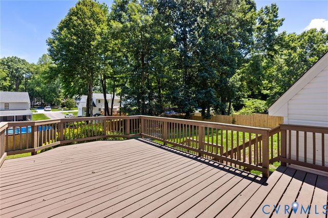 8119 Nashua Dr, Midlothian, VA 23112