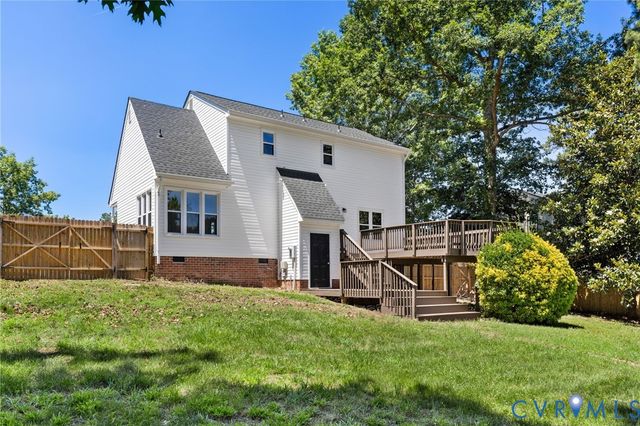 8119 Nashua Dr, Midlothian, VA 23112
