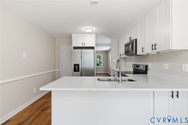 8119 Nashua Dr, Midlothian, VA 23112