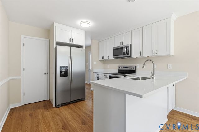 8119 Nashua Dr, Midlothian, VA 23112