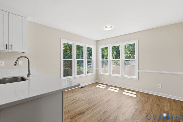 8119 Nashua Dr, Midlothian, VA 23112