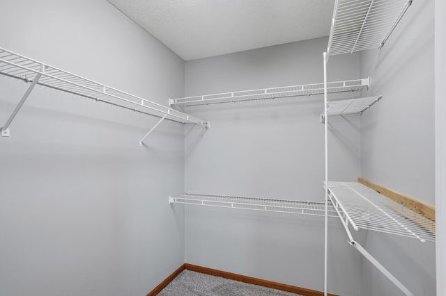 5902 REDWING DR, Columbia, MO 65202