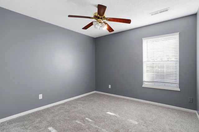 5902 REDWING DR, Columbia, MO 65202