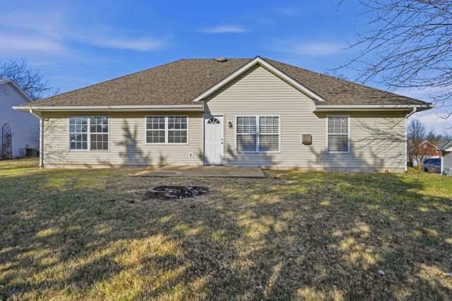 5902 REDWING DR, Columbia, MO 65202