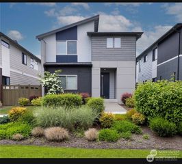 33488 Golden Lakes Lane, Black Diamond, WA 98010