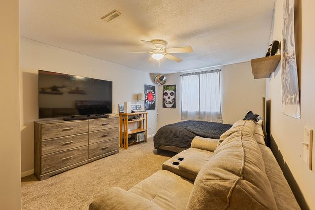 3531 AVENUE B, Council Bluffs, IA 51501