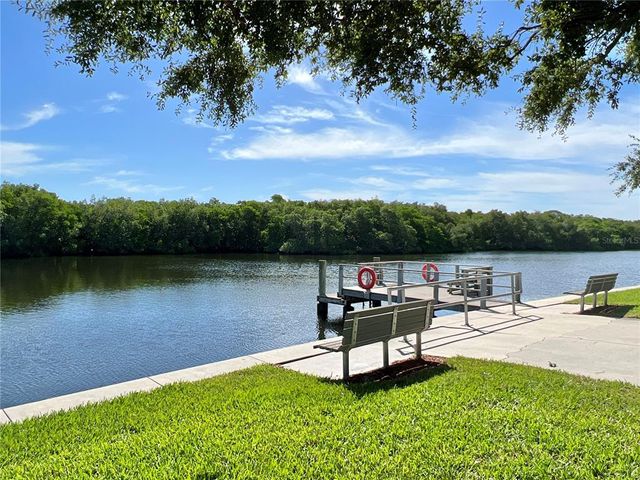 7262 MOUNT ESSEX DRIVE NE 505, St Petersburg, FL 33702