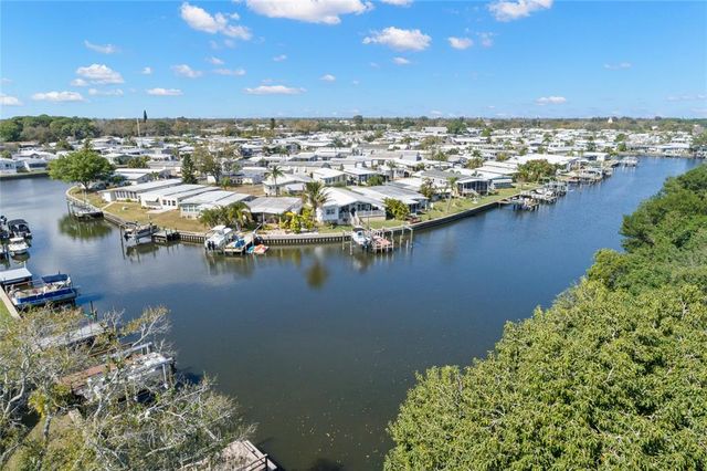 7262 MOUNT ESSEX DRIVE NE 505, St Petersburg, FL 33702