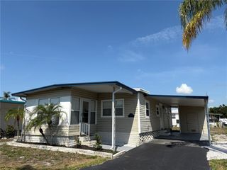 7262 MOUNT ESSEX DRIVE NE 505, St Petersburg, FL 33702