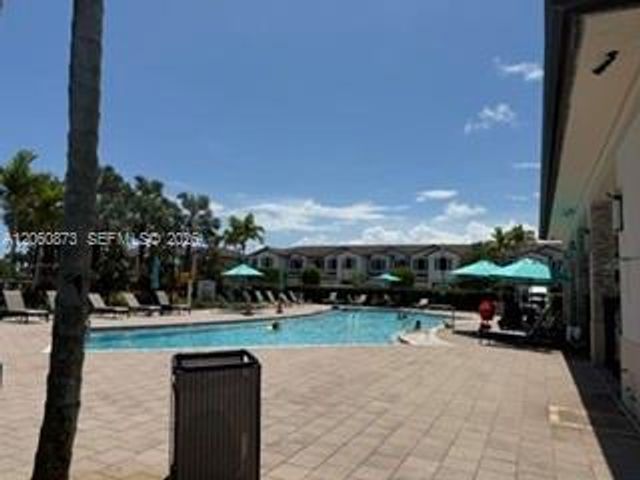 25180 SW 114th Ave 10, Homestead, FL 33032