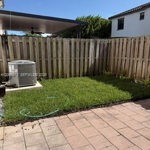 25180 SW 114th Ave 10, Homestead, FL 33032