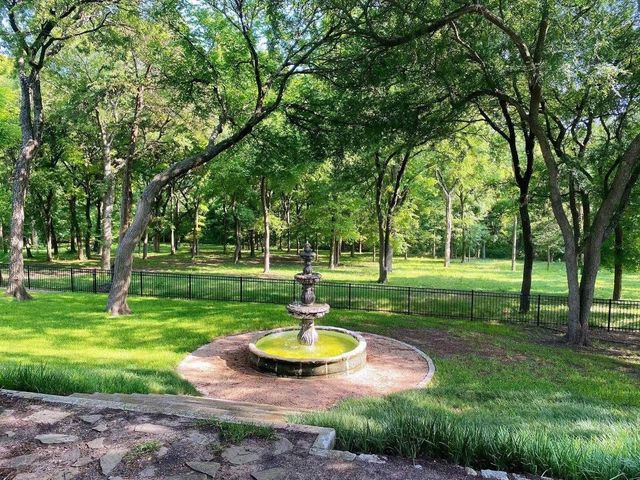 7220 Shiloh Road, Midlothian, TX 76065
