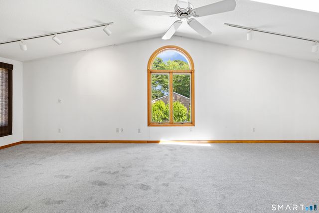 3 Hawley Drive, Ansonia, CT 06401