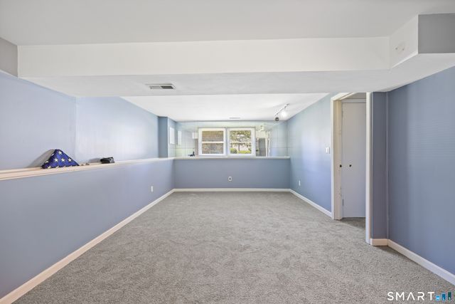 3 Hawley Drive, Ansonia, CT 06401