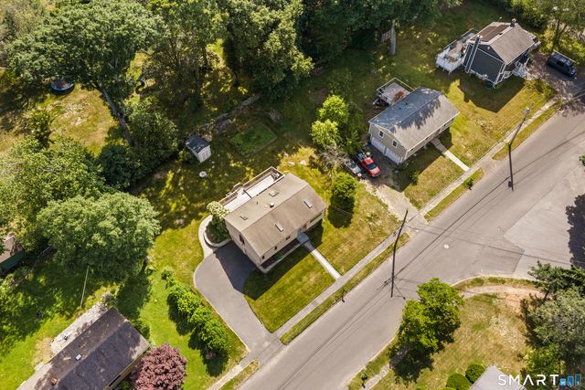 3 Hawley Drive, Ansonia, CT 06401