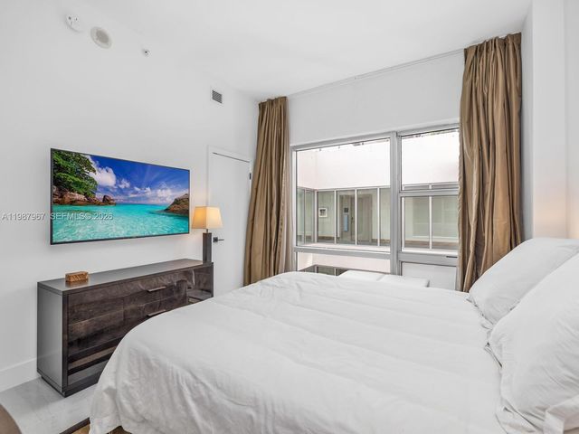 6799 Collins Ave 501, Miami Beach, FL 33141