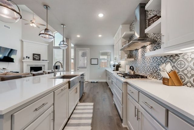 7501 Whisterwheel Way, Fort Worth, TX 76123