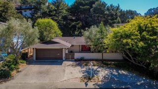 800 Oddstad Boulevard, Pacifica, CA 94044