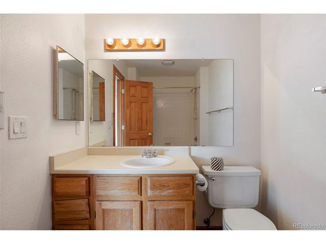 3409 S Ammons St 21-5, Denver, CO 80227