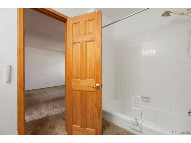 3409 S Ammons St 21-5, Denver, CO 80227