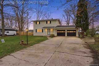 4450 Westway Drive, Flint Charter Township, MI 48473