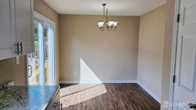 9 NE pinetree Court, Monroe, NJ 08831