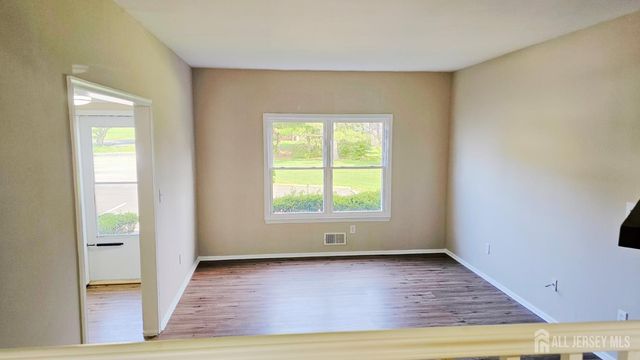 9 NE pinetree Court, Monroe, NJ 08831
