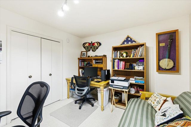 2747 Bradshaw, Sacramento, CA 95827