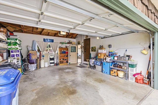 2747 Bradshaw, Sacramento, CA 95827