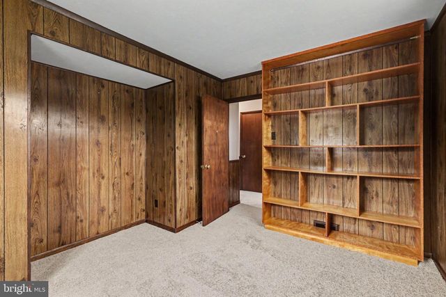 127 HENRY RD, Enola, PA 17025