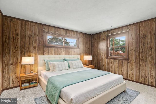 127 HENRY RD, Enola, PA 17025