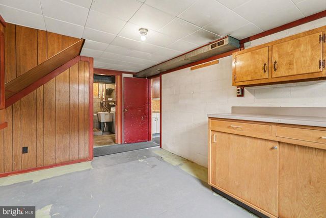 127 HENRY RD, Enola, PA 17025