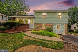 127 HENRY RD, Enola, PA 17025