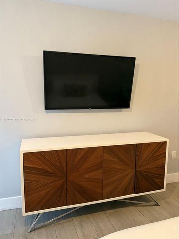 6755 Harding Ave 2, Miami Beach, FL 33141