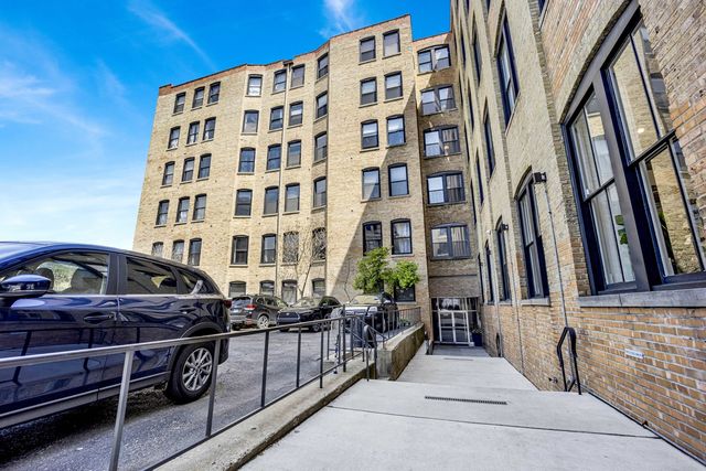525 N HALSTED Street 208, Chicago, IL 60622
