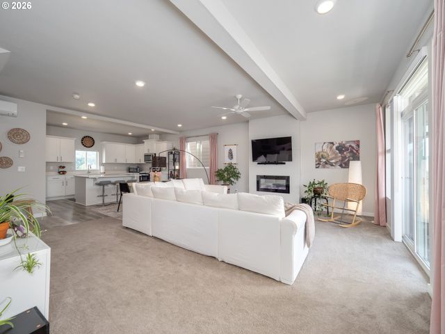 1458 N SILTSTONE Ave, Newberg, OR 97132