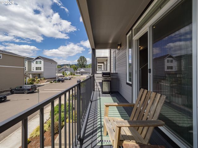 1458 N SILTSTONE Ave, Newberg, OR 97132